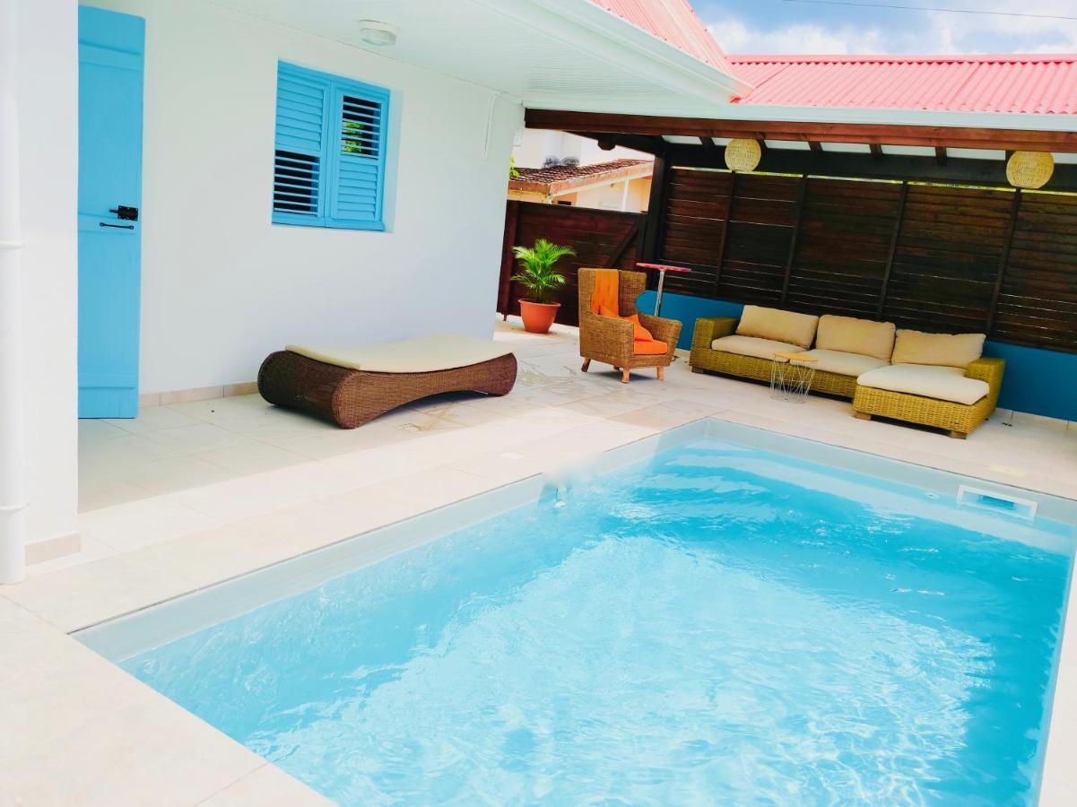 לה קברה Location Maison Bleue Avec Piscine Privative Au Carbet Martinique מראה חיצוני תמונה