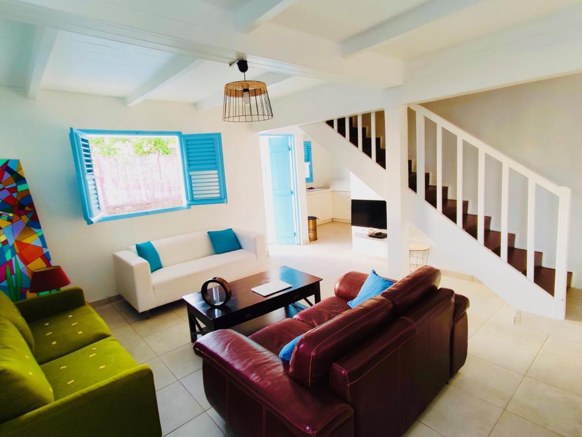 לה קברה Location Maison Bleue Avec Piscine Privative Au Carbet Martinique מראה חיצוני תמונה